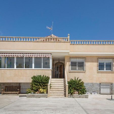 Awesome Home In Caravaca With Kitchen Caravaca De La Cruz Bagian luar foto