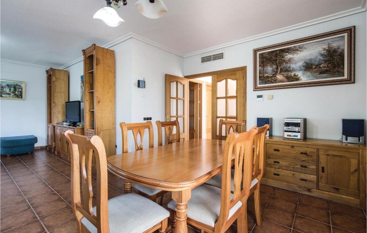 Awesome Home In Caravaca With Kitchen Caravaca De La Cruz Bagian luar foto