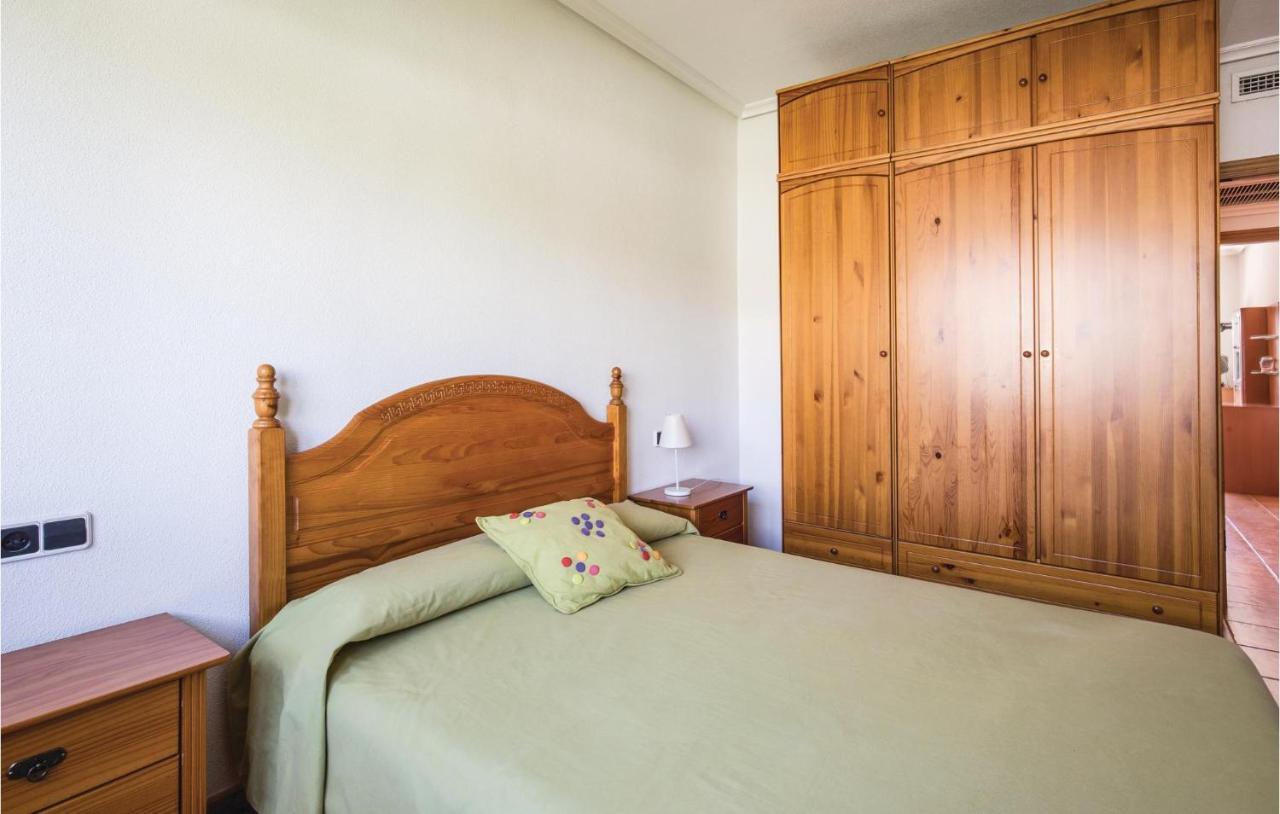 Awesome Home In Caravaca With Kitchen Caravaca De La Cruz Bagian luar foto