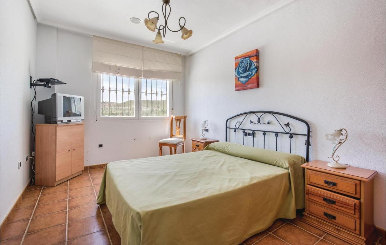 Awesome Home In Caravaca With Kitchen Caravaca De La Cruz Bagian luar foto